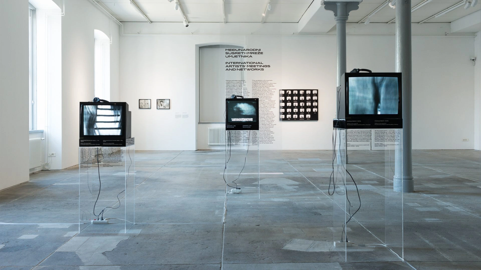 make_up_make_down_postav