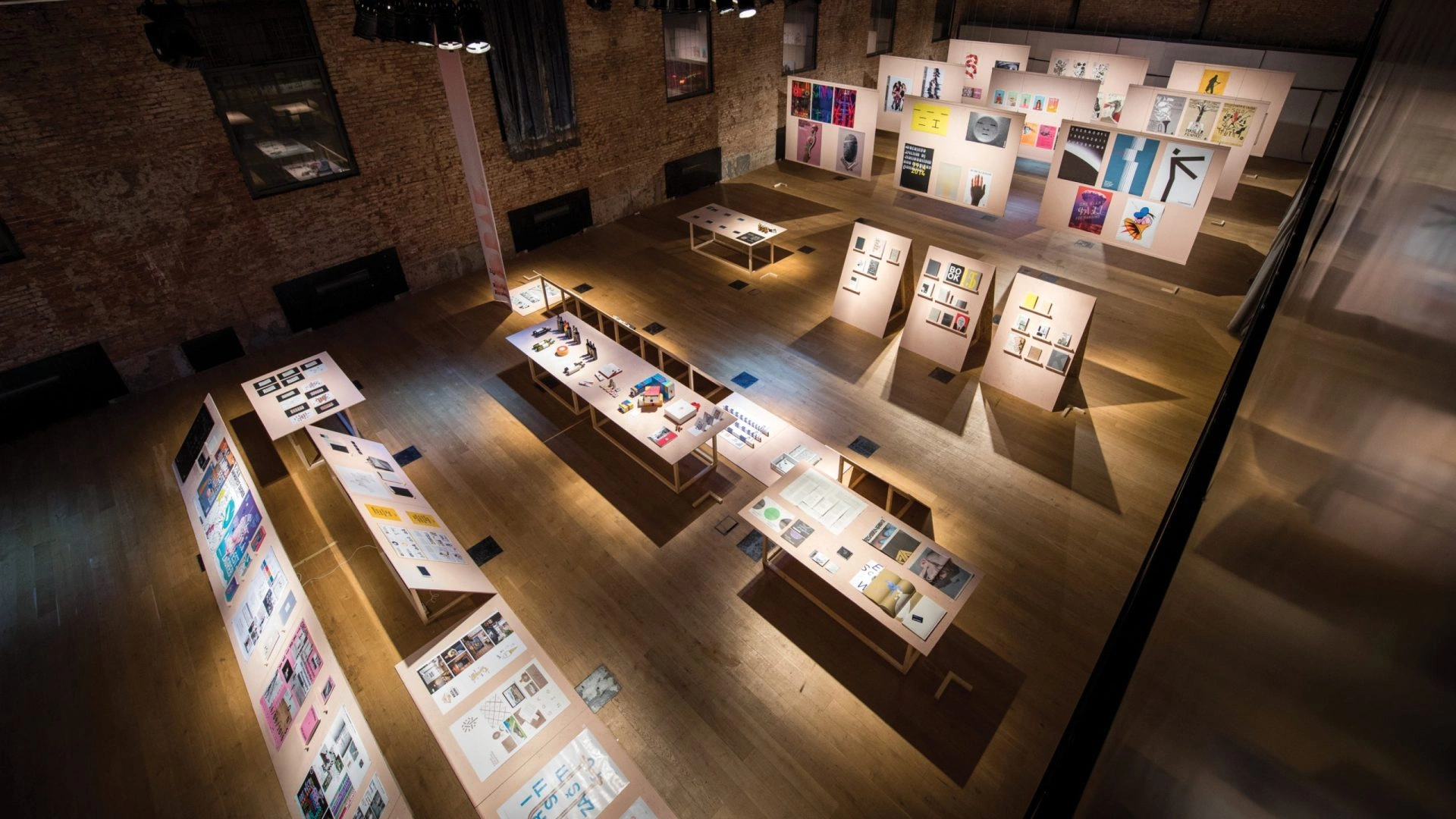 oaza-zgraf-19201080-4